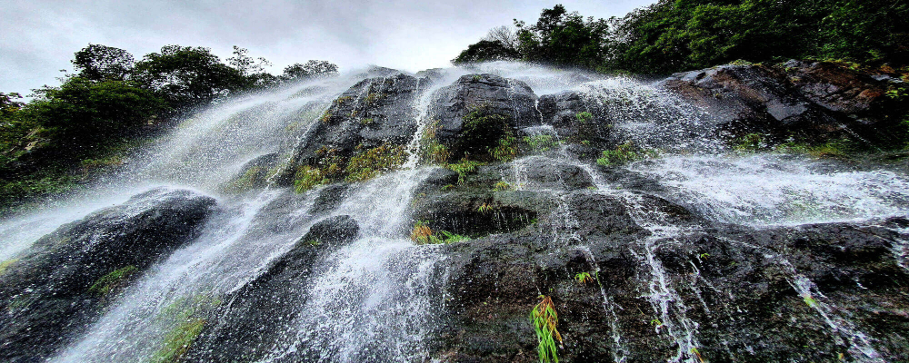 ekiv waterfall